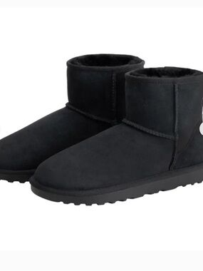 Kirkland Signature Women's Shearling Winter Boot - Black - Size 8